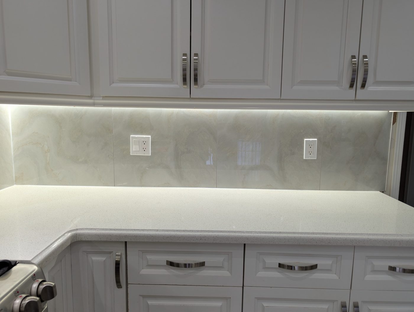 Kitchen Under-Cabinet Lighting